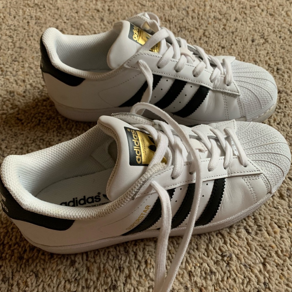 Adidas Superstar Sneaker (Women)
